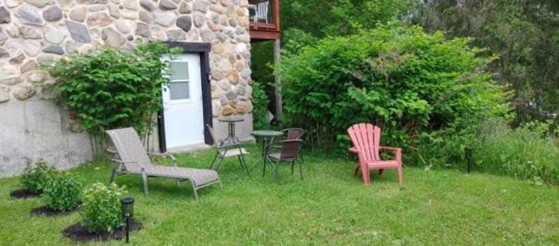 Condo Hotel Au Pied Du Mont Orford Номер фото